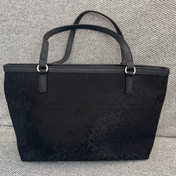 Tommy Hilfiger Black Tote with Gold Hardware - Picture 3 of 16